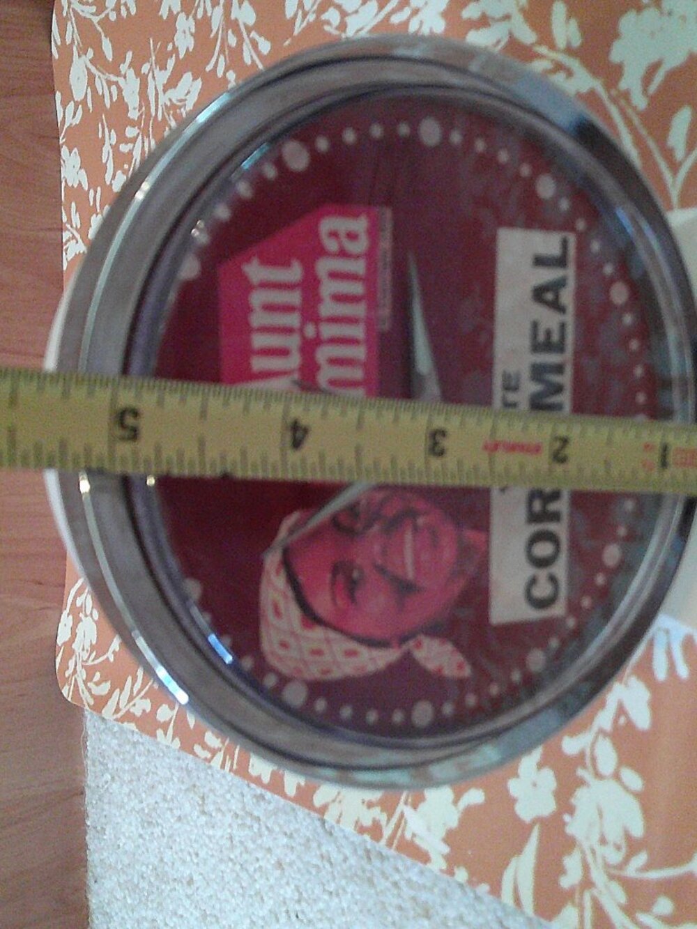 Vtg 1950's Aunt Jemima Cornmeal Clock WORKS, w/issues pls read... - Picture 7 of 8